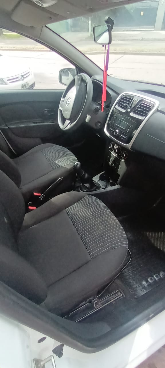 RENAULT LOGAN AUTHENTIQUE 