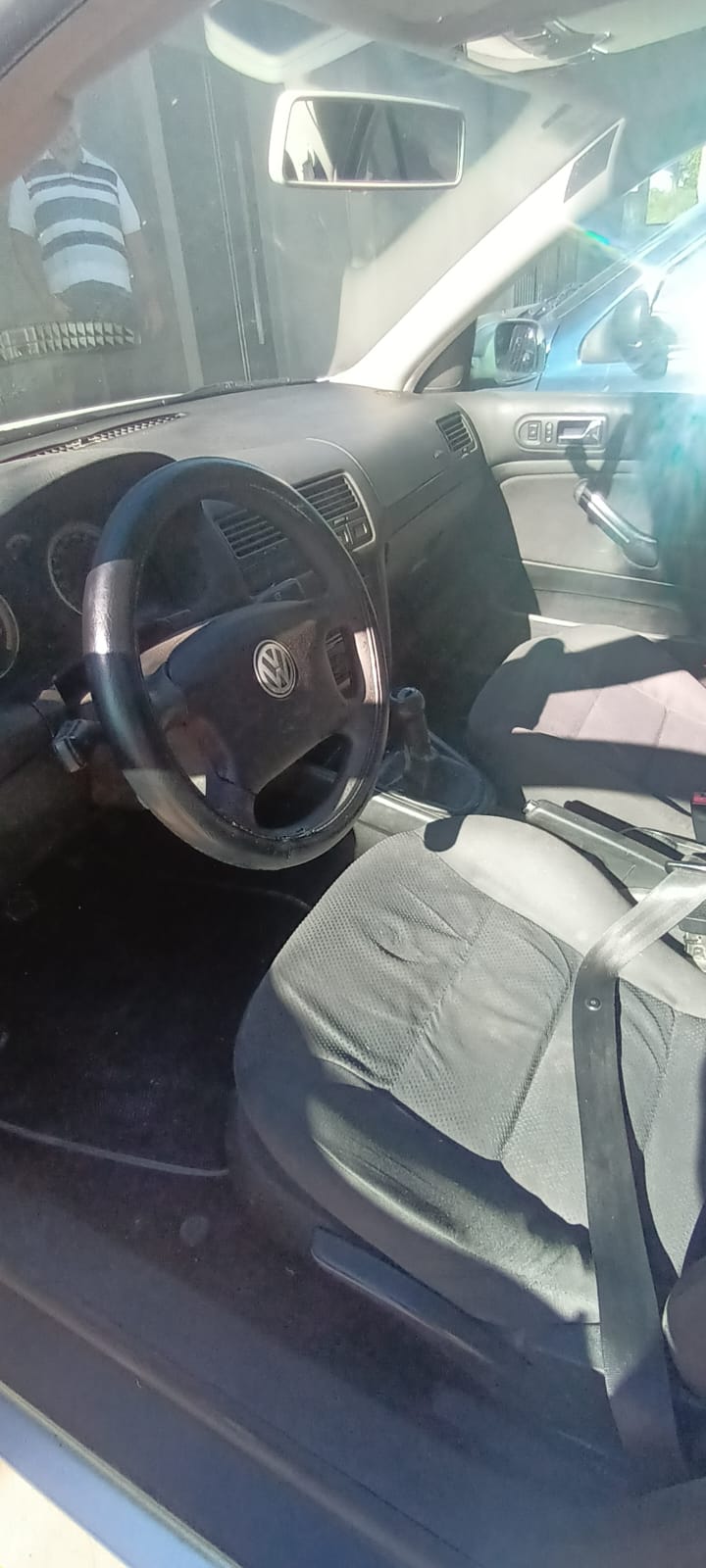 VOLKSWAGEN  BORA 2.0